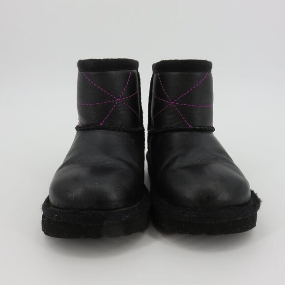 Ugg Toddler 7 US 6 UK 1167315T Kids Classic Mini Pearlized Boot Black Winter - Picture 5 of 15